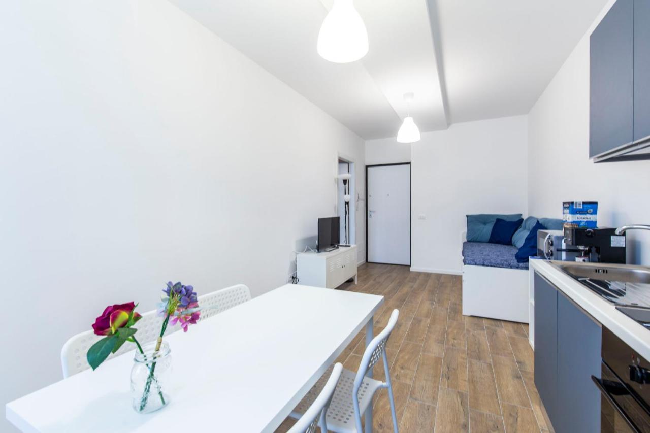 Appartement Noto 10 à Milan Extérieur photo
